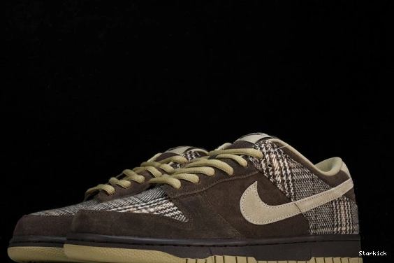 304292-223 Nike  Dunk SB Tweed Low 0303